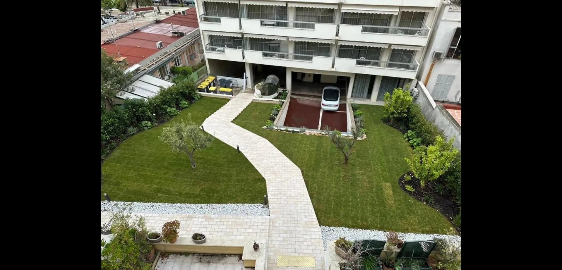Appartement 2 Pieces Centre Menton Jardin Bioves 0*,  프랑스
