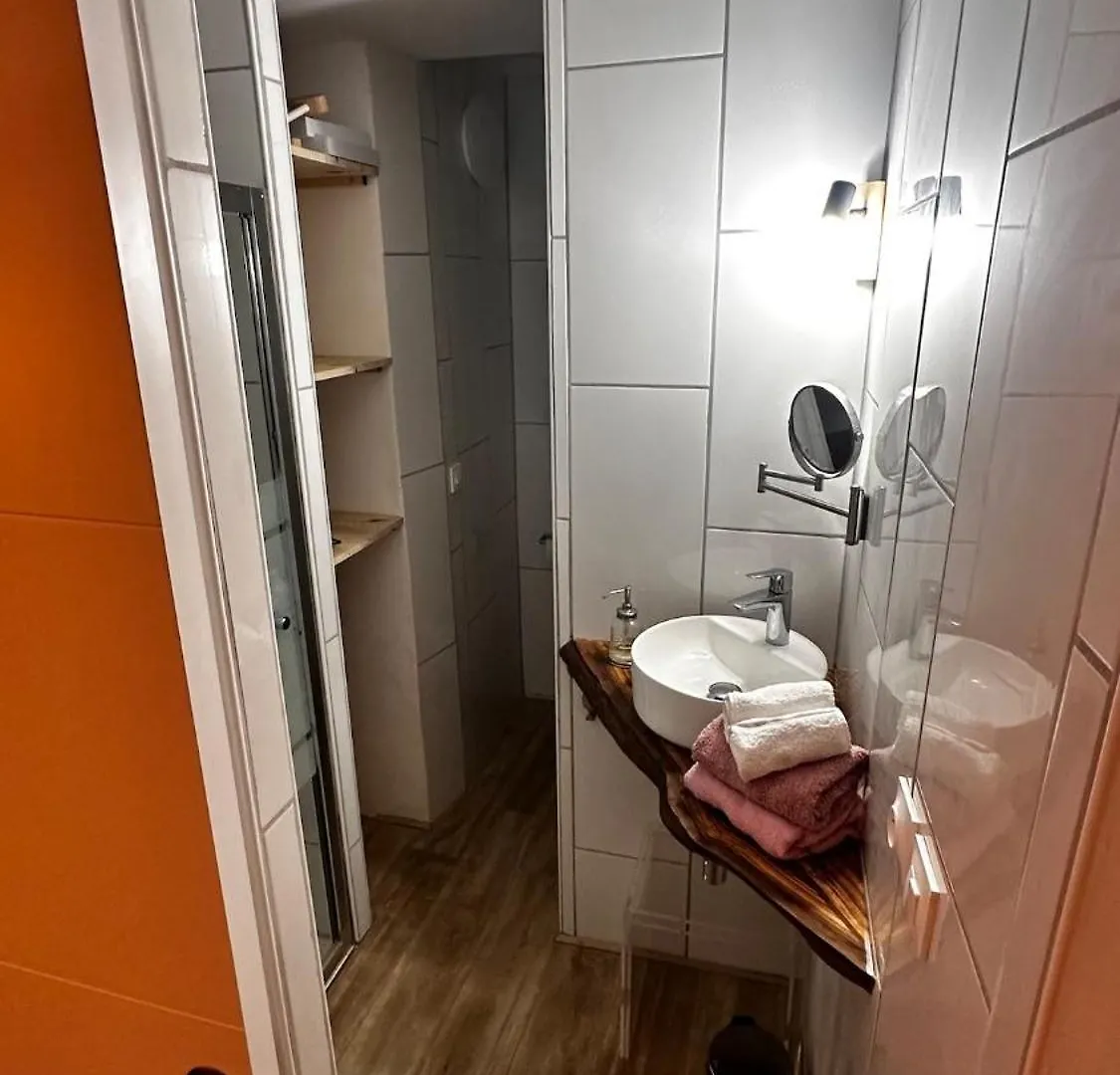 Appartement 2 Pieces Centre Menton Jardin Bioves 0*,